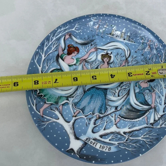 Haviland Limoges Nine Ladies Dancing Number 9 12 Days of Christmas Series Blue S - Picture 3 of 10